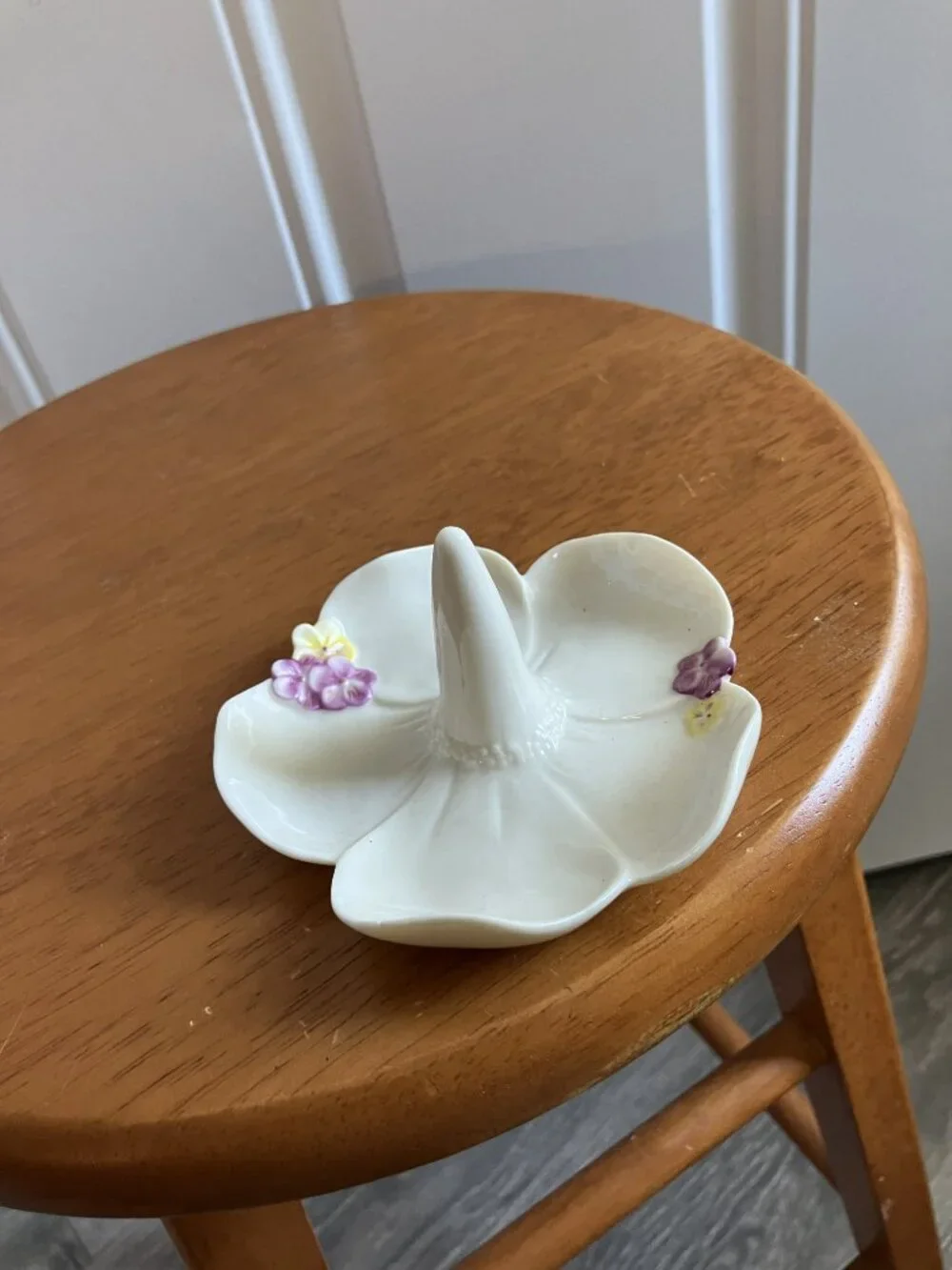 N/A vintage porcelain
